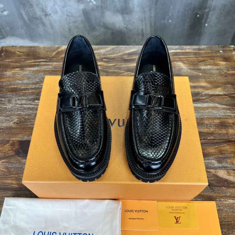 Louis Vuitton Low Shoes